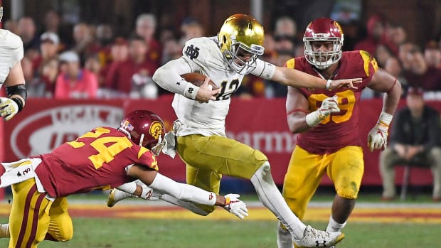 notre-dame-ian-book-beats-usc.jpg